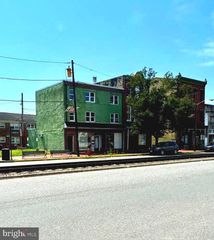 20-22 E BROAD ST, Burlington, NJ 08016