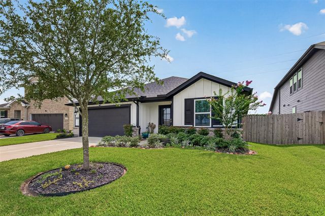 12707 Gabrial Drive, Crosby, TX 77532