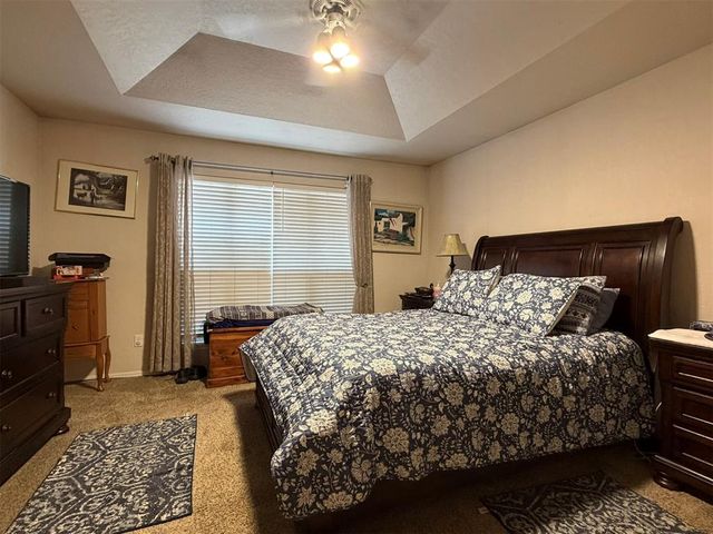 8209 NW 99th Street, Oklahoma City, OK 73162