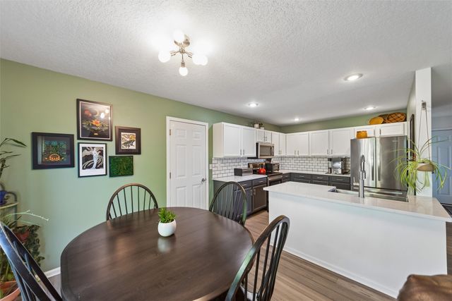 330 NE Carefree Lane, Waukee, IA 50263