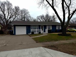 2208 SE Market ST, Topeka, KS 66605