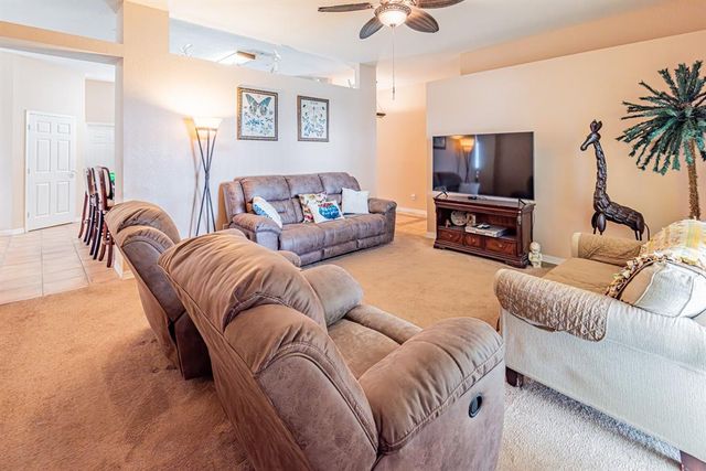 225 LOMA DEL SOL DRIVE, Davenport, FL 33896