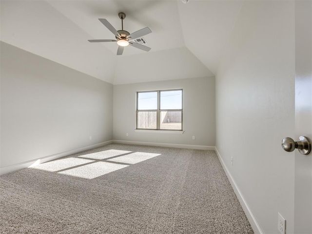 9232 SW 44th Terrace, Oklahoma City, OK 73179