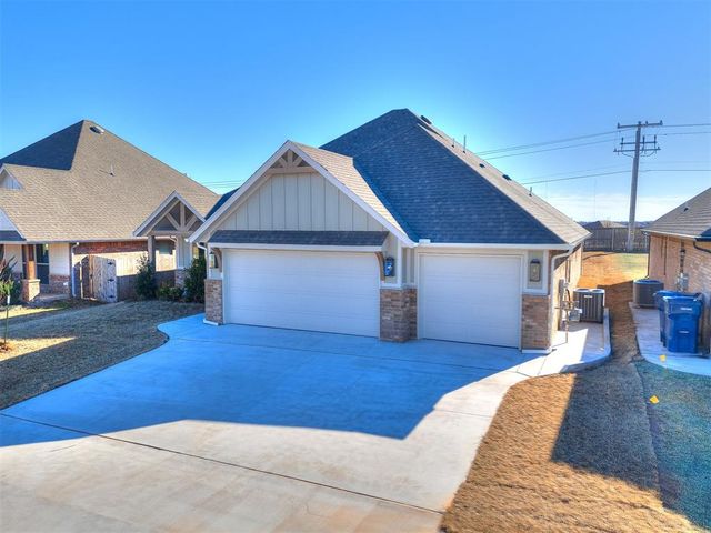 9232 SW 44th Terrace, Oklahoma City, OK 73179