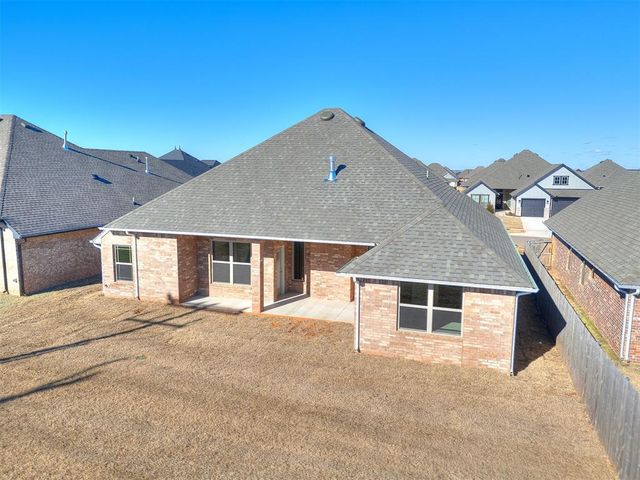 9232 SW 44th Terrace, Oklahoma City, OK 73179