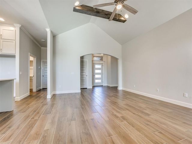 9232 SW 44th Terrace, Oklahoma City, OK 73179