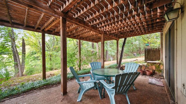 2329 FOXMOOR LN # 7, Memphis, TN 38016