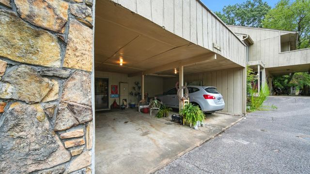 2329 FOXMOOR LN # 7, Memphis, TN 38016