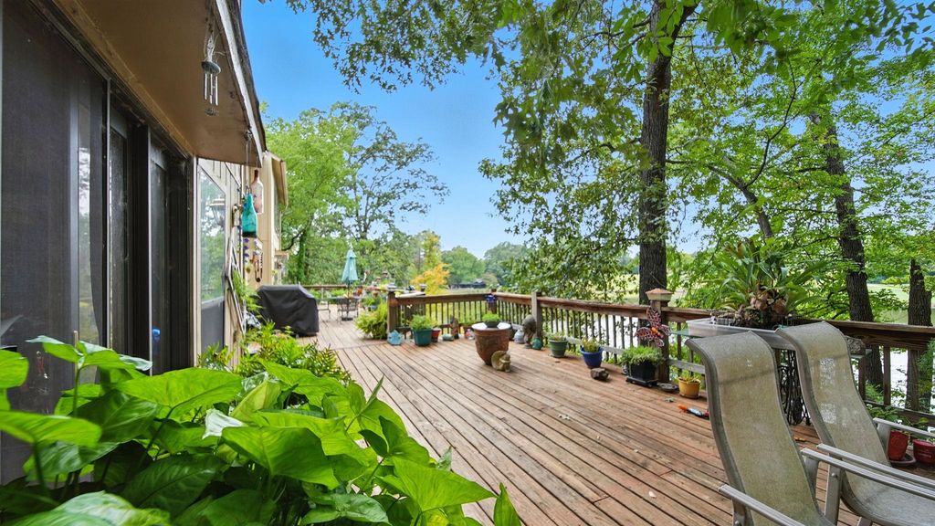 2329 FOXMOOR LN # 7, Memphis, TN 38016