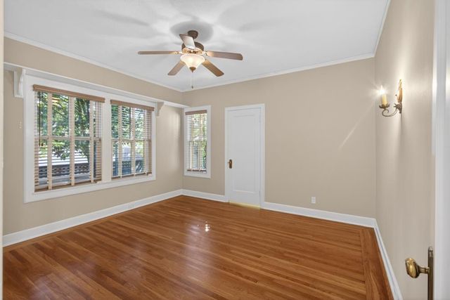 1216 38th St, Sacramento, CA 95816