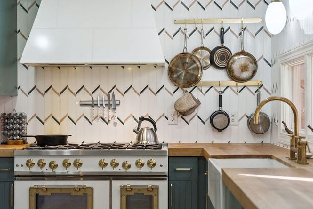 2014 Ion Avenue, Sullivans Island, SC 29482