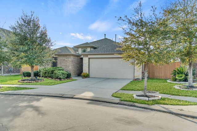 15451 Royce Holly Drive, Humble, TX 77346