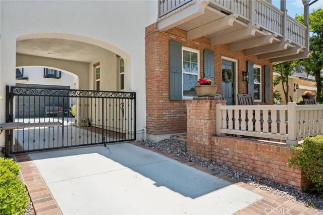 222 Vintage, Irvine, CA 92620