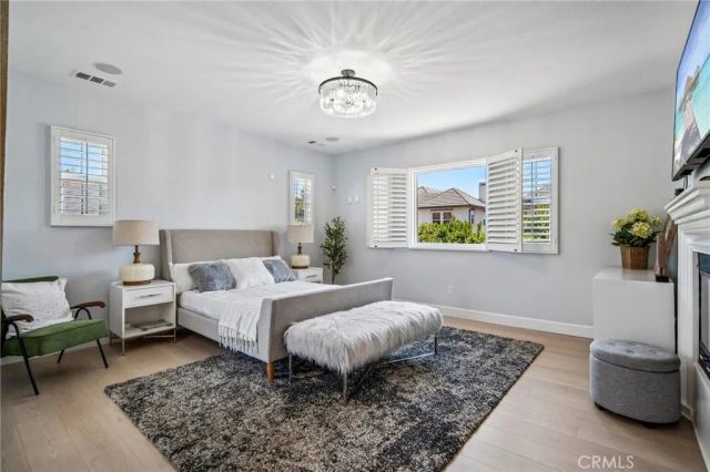 222 Vintage, Irvine, CA 92620