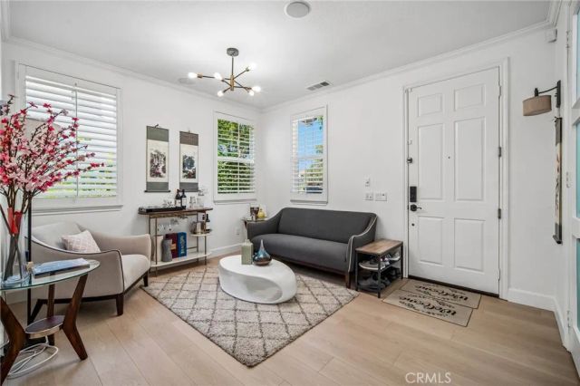 222 Vintage, Irvine, CA 92620