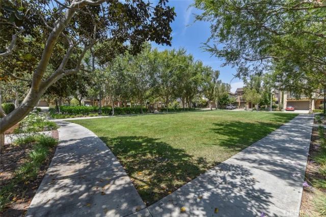 222 Vintage, Irvine, CA 92620