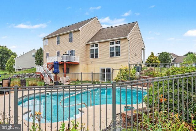 658 MELISSA LN, Mount Joy, PA 17552