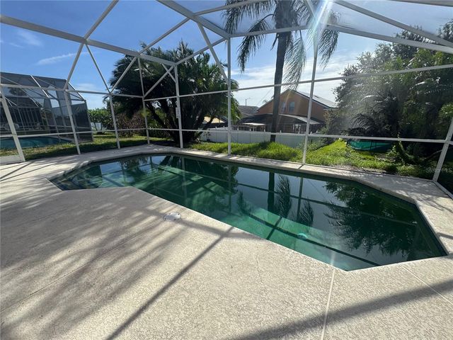 158 AYLESBURY LANE, Davenport, FL 33837
