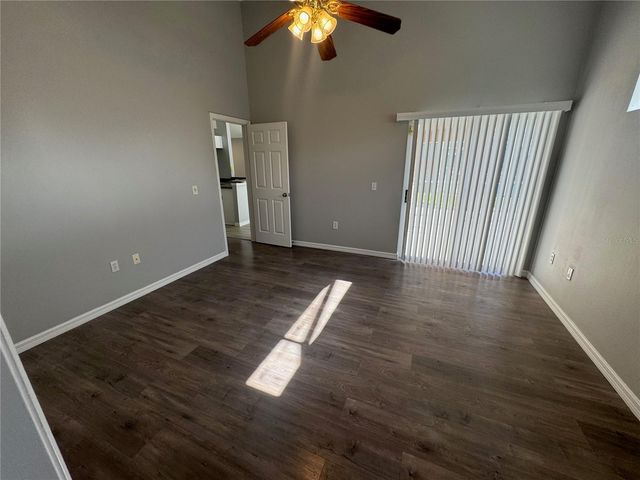 158 AYLESBURY LANE, Davenport, FL 33837