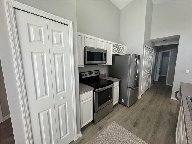 158 AYLESBURY LANE, Davenport, FL 33837