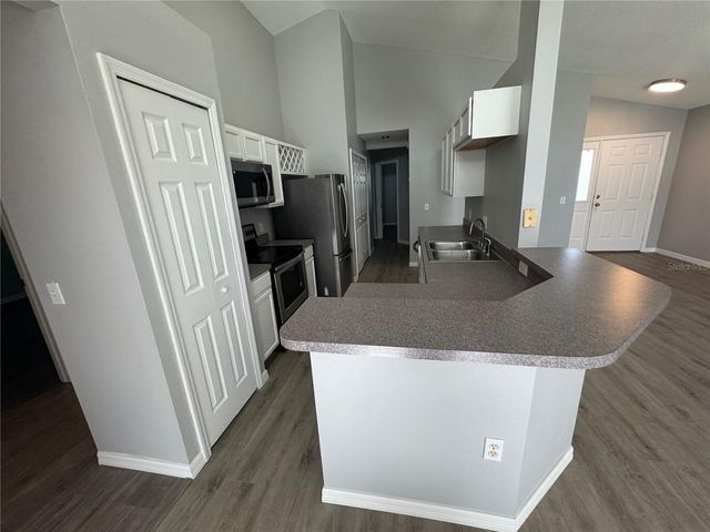 158 AYLESBURY LANE, Davenport, FL 33837