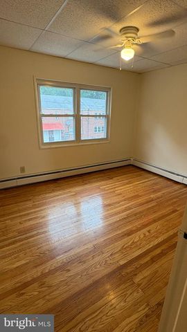 1415 EDGEWOOD AVE, Trenton, NJ 08618