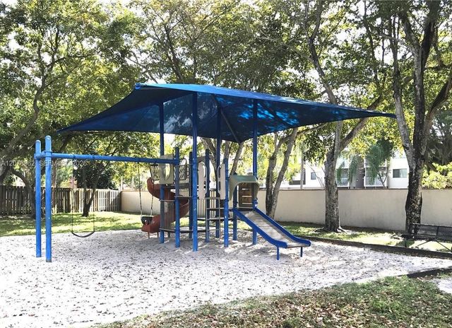 18290 Mediterranean Boulevard 7-5, Hialeah, FL 33015