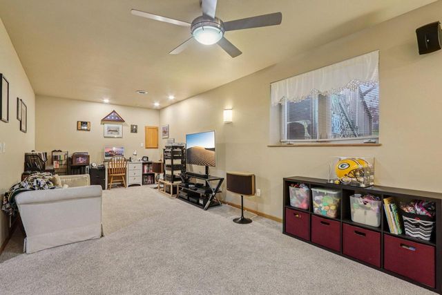 1810 Patricia LANE, Waukesha, WI 53188