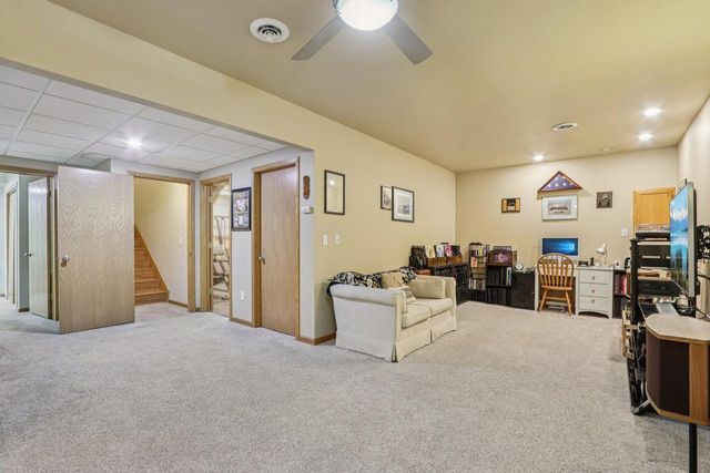 1810 Patricia LANE, Waukesha, WI 53188