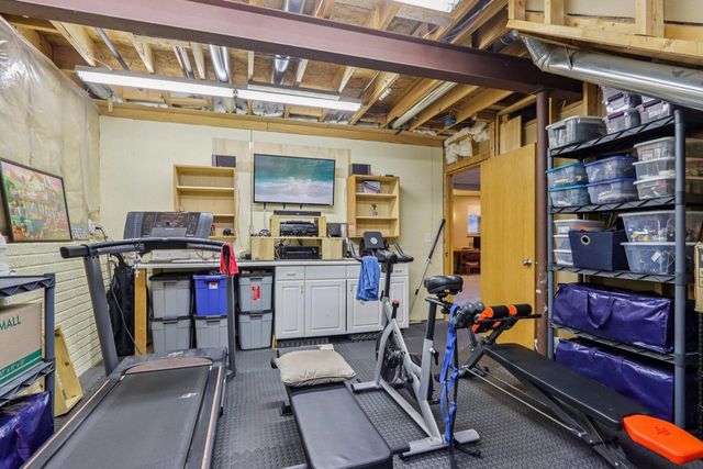 1810 Patricia LANE, Waukesha, WI 53188