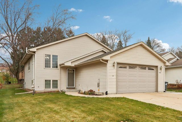 1810 Patricia LANE, Waukesha, WI 53188