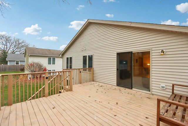 1810 Patricia LANE, Waukesha, WI 53188