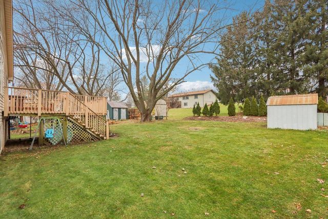 1810 Patricia LANE, Waukesha, WI 53188