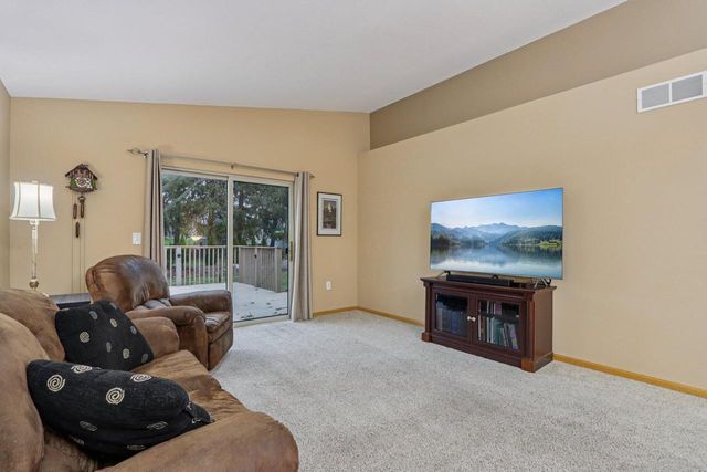 1810 Patricia LANE, Waukesha, WI 53188