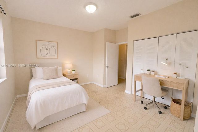 8870 Fontainebleau Blvd 409, Miami, FL 33172