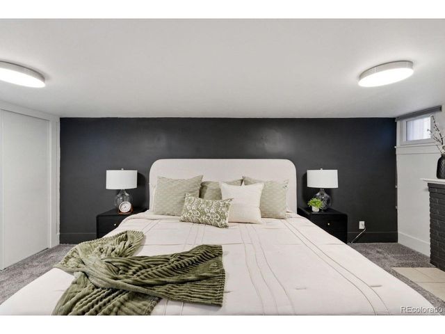 2515 N Glencoe St, Denver, CO 80207