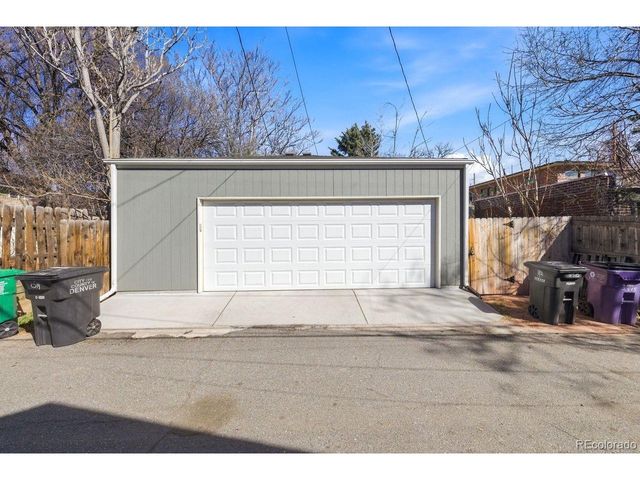 2515 N Glencoe St, Denver, CO 80207