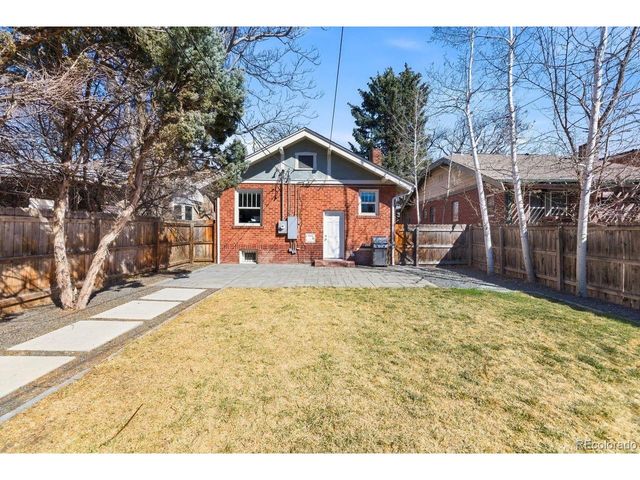 2515 N Glencoe St, Denver, CO 80207
