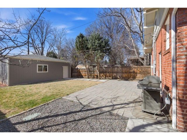 2515 N Glencoe St, Denver, CO 80207