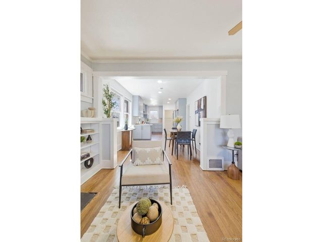 2515 N Glencoe St, Denver, CO 80207