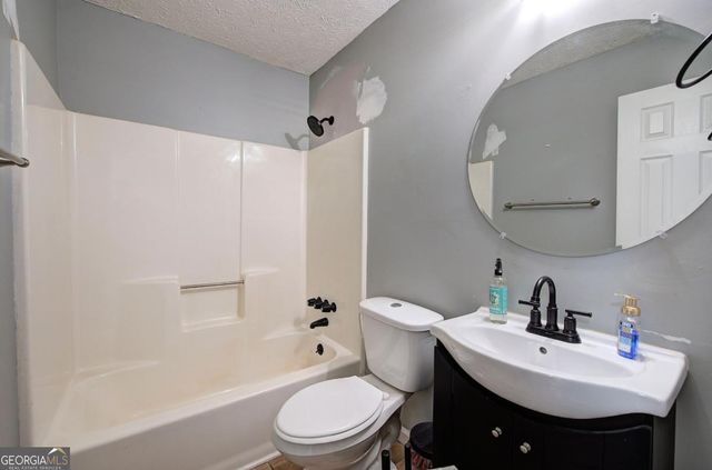 450 Sumer Lane N, Douglasville, GA 30134