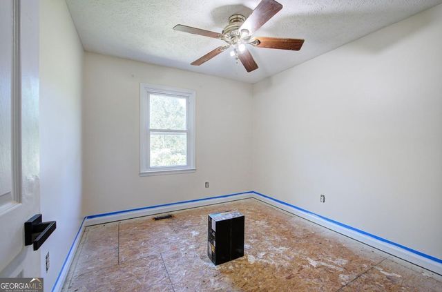 450 Sumer Lane N, Douglasville, GA 30134