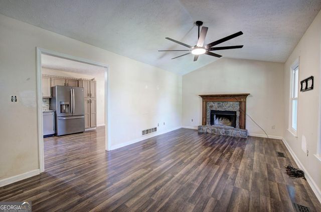 450 Sumer Lane N, Douglasville, GA 30134