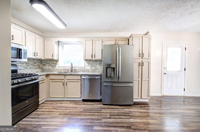 450 Sumer Lane N, Douglasville, GA 30134