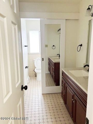 12 Evergreen Avenue, Clifton Park, NY 12065