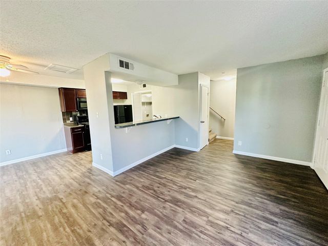 1314 Southport DR, Austin, TX 78704