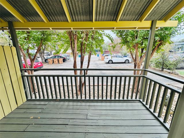 1314 Southport DR, Austin, TX 78704