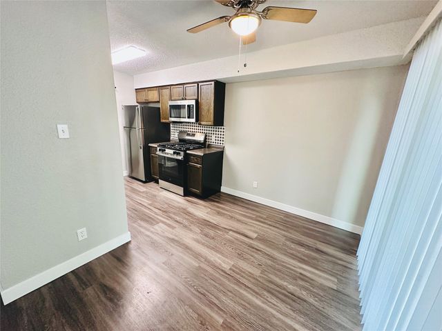 1314 Southport DR, Austin, TX 78704