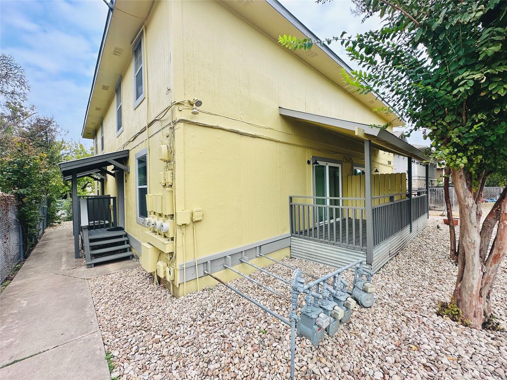 1314 Southport DR, Austin, TX 78704