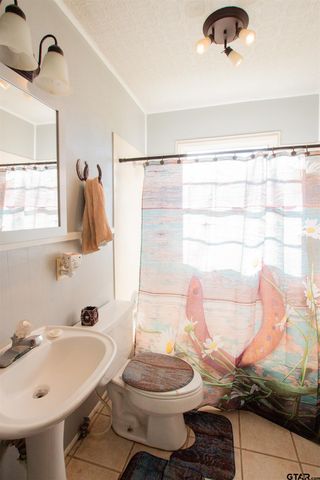 18111 CR 2142, Troup, TX 75789